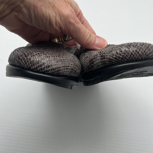Aerosoles Lantern Leather Wedge Womens 7.5 M Gray Snake Comfort Ballet Classic - Picture 15 of 17